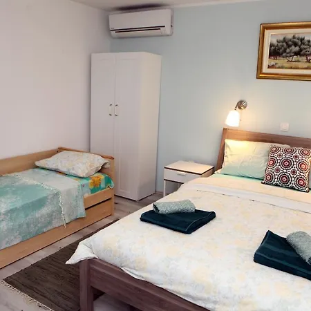 Apartment Emilia